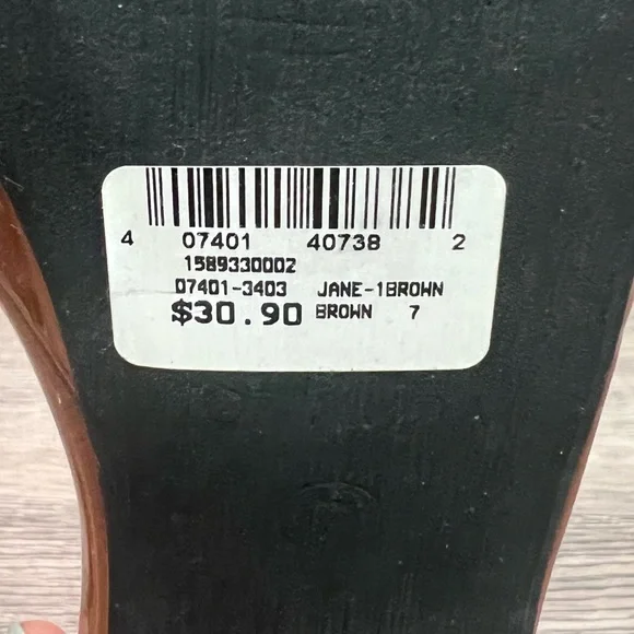 Windsor Elegant Brown Platform Heels - Picture 9 of 9